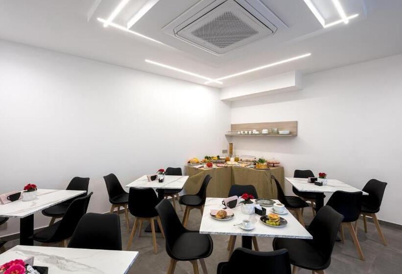 Пансион Villavità