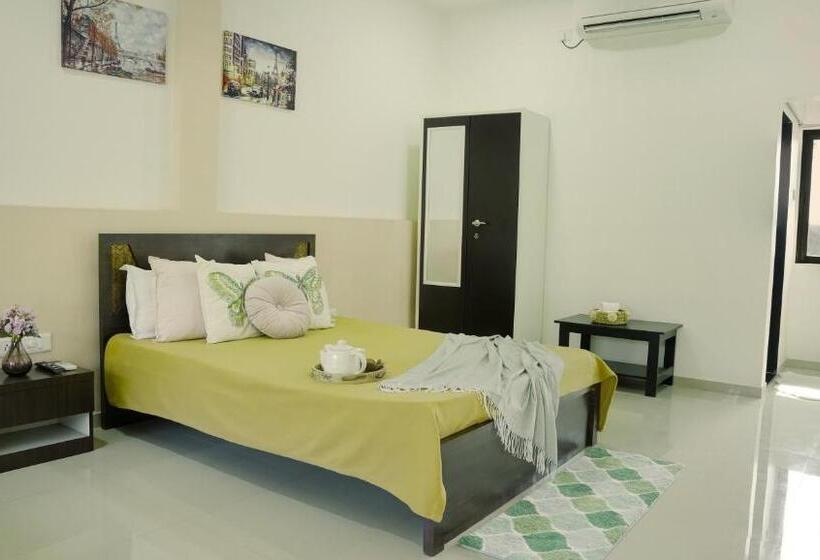 אתר נופש Stay Leisurely Sunset Cove Panvel