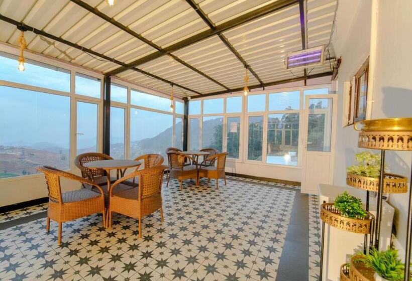 Silent Retreat Ooty Pool Resort By Voye Homes