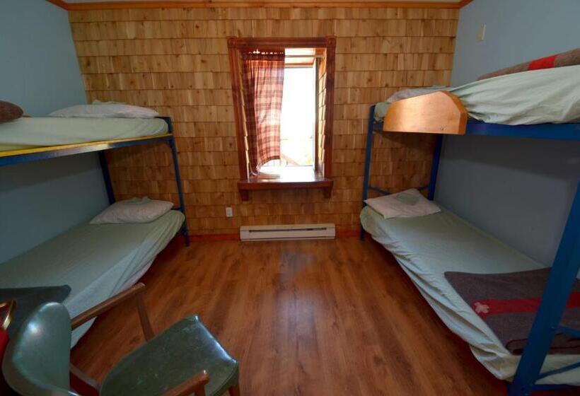 הוסטל Auberge Jeunesse De Tadoussac