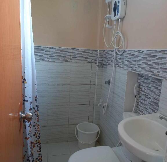 تختخواب و صبحانه Carms Villa Resort