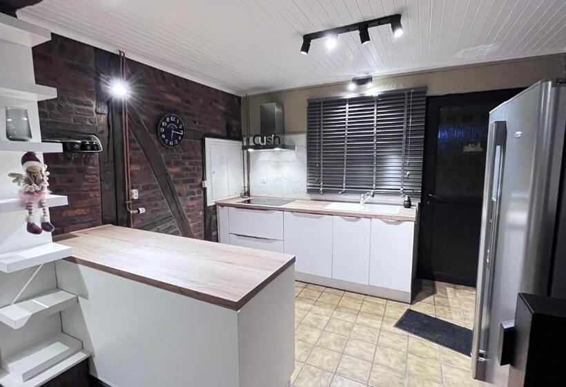 ベッドアンドブレックファースト Chez Béné