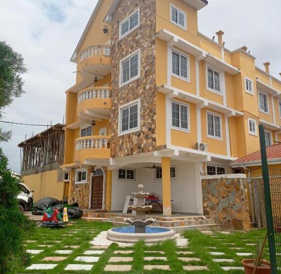 تختخواب و صبحانه Granock Events Guest House