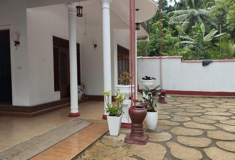 مبيت وإفطار Noor Green House