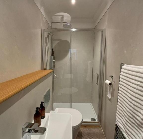 住宿加早餐  What A View Mevagissey