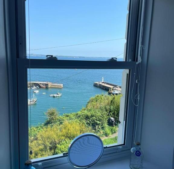住宿加早餐  What A View Mevagissey