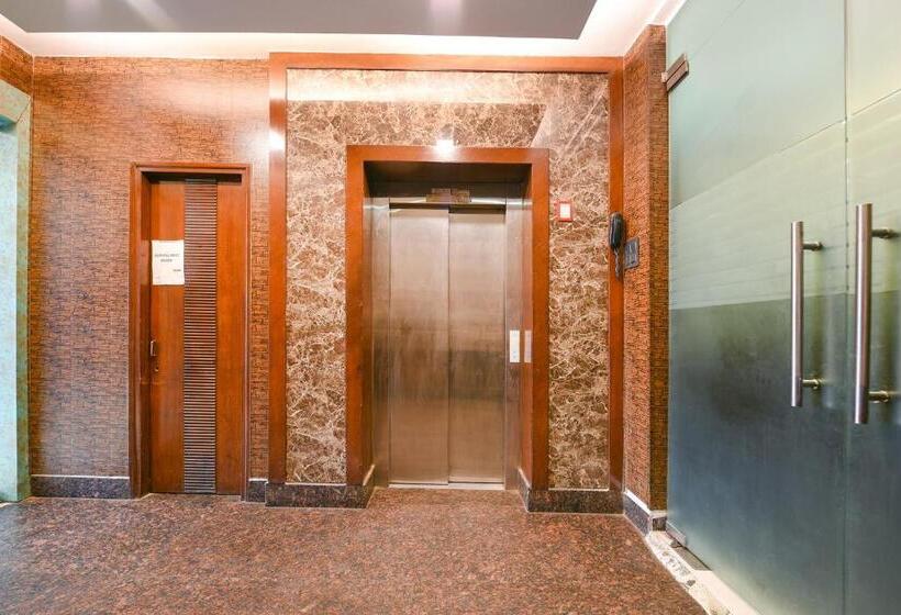 Fabhotel Billion Inn