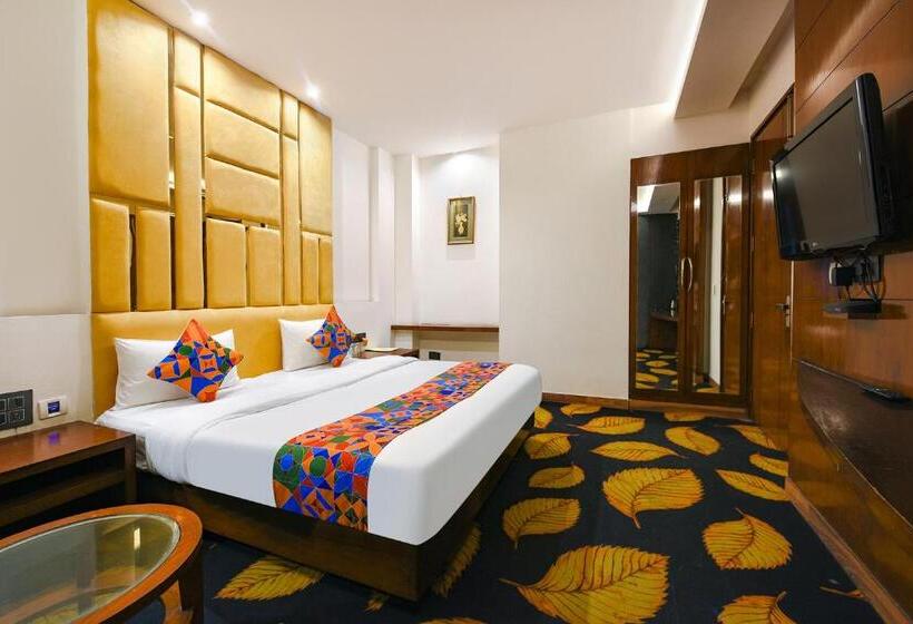 Fabhotel Billion Inn