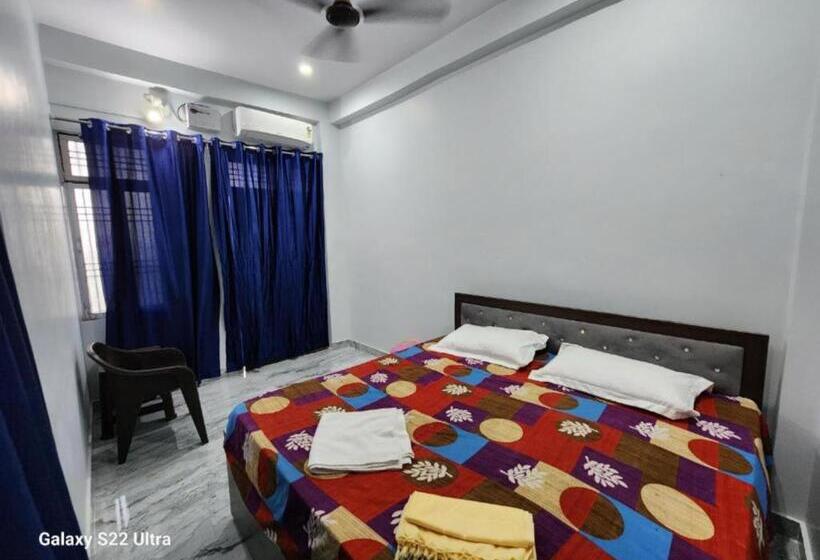 Goroomgo Hotel Raghubir Nikunj Homestay Ayodhya