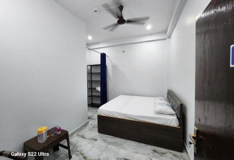 Goroomgo Hotel Raghubir Nikunj Homestay Ayodhya
