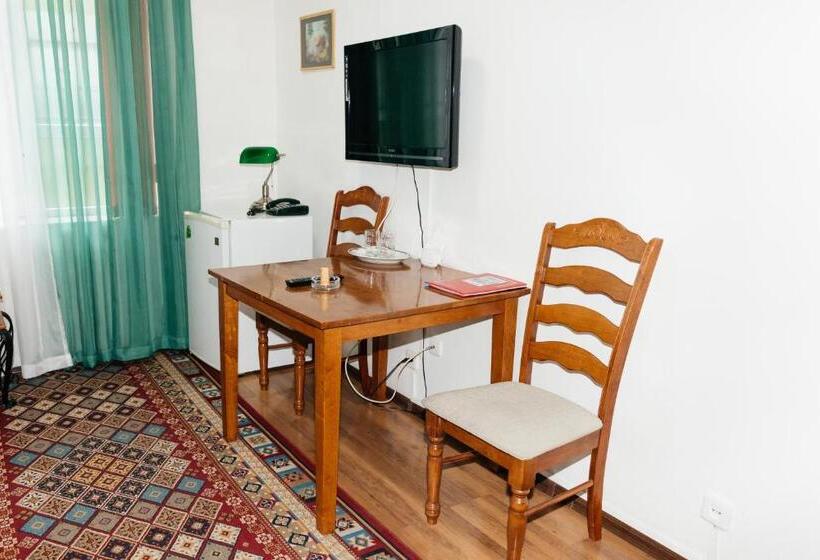 Hotel гостиничный комплекс Raxan