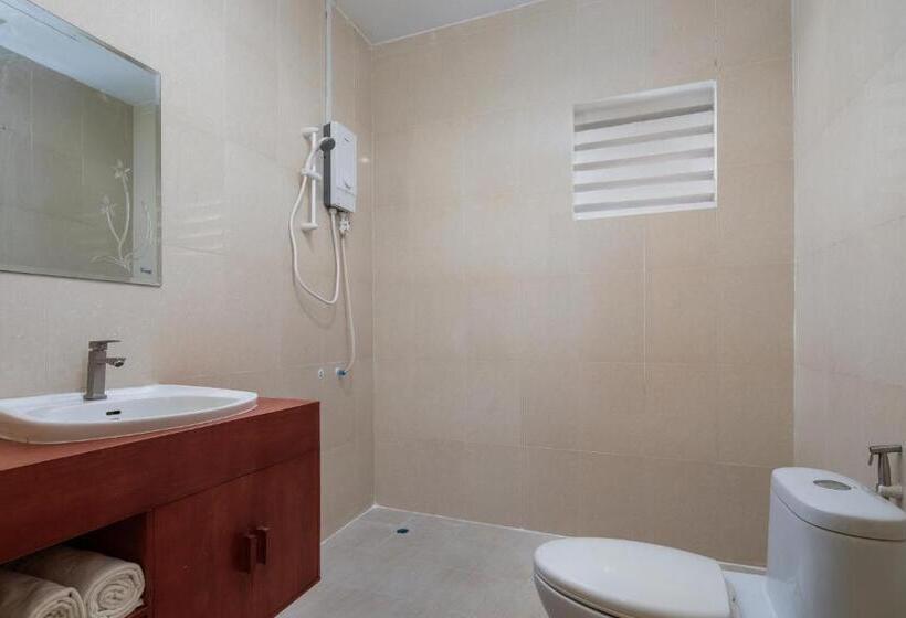 בית מלון כפרי Amara Palace