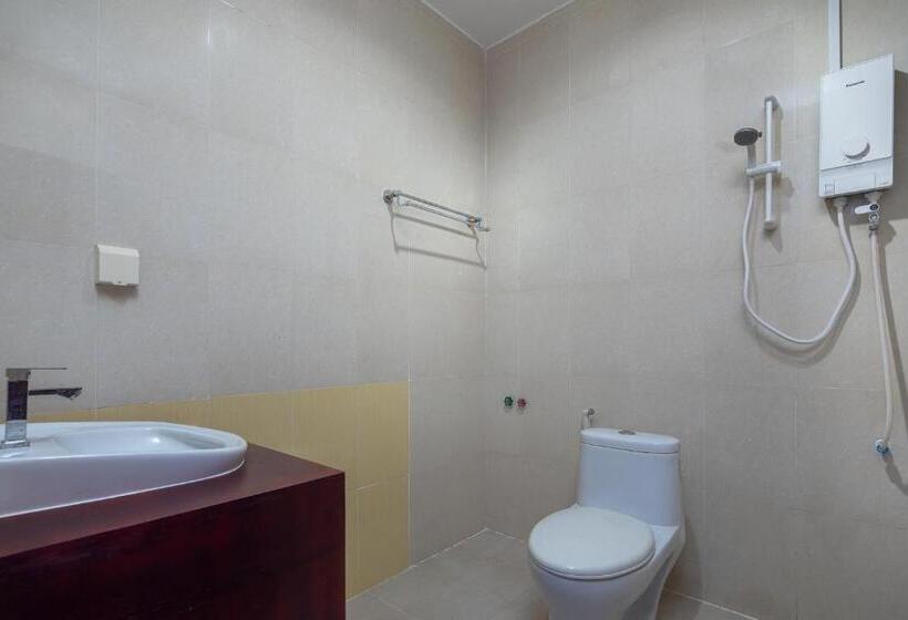 בית מלון כפרי Amara Palace