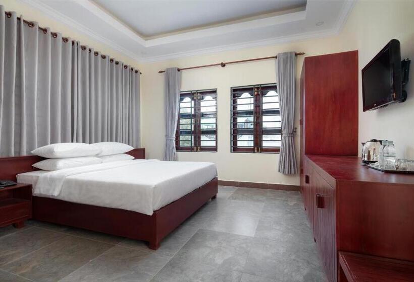 בית מלון כפרי Amara Palace