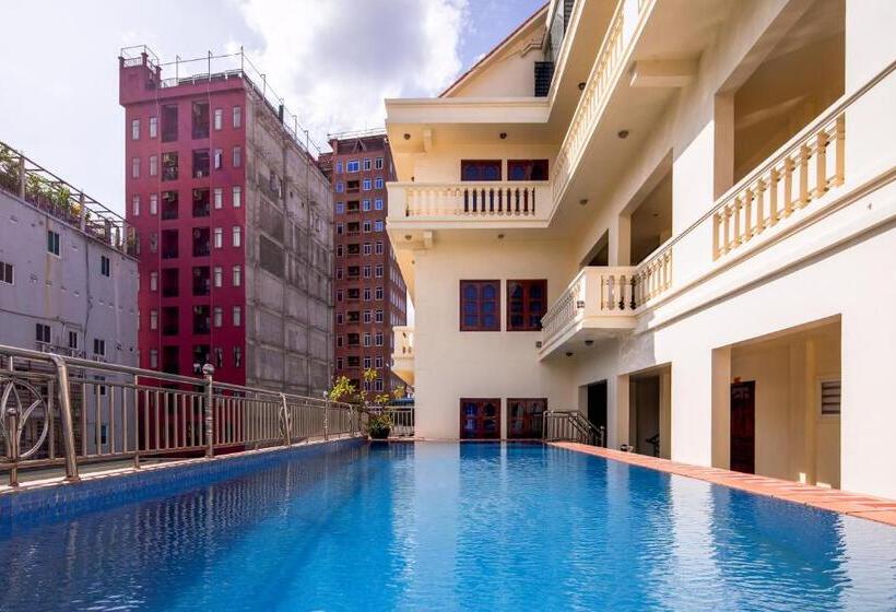 فندق Amara Palace