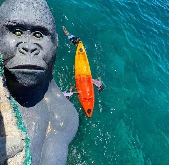 호텔 Azure Camotes Resort