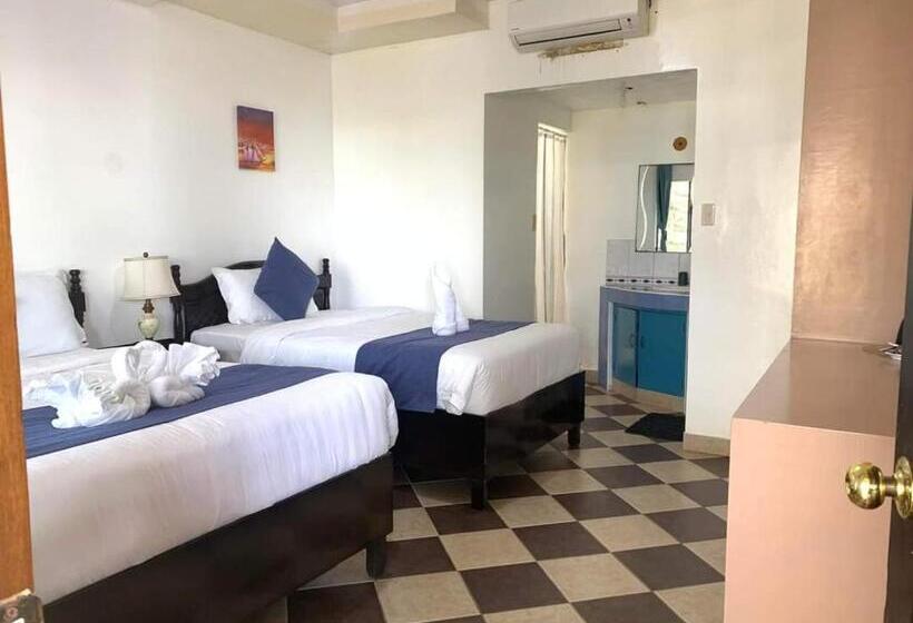 호텔 Azure Camotes Resort