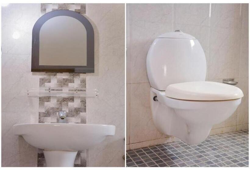 호텔 Caroline Stay Near Kiit University Budget Friendly Couple Friendly Best Seller