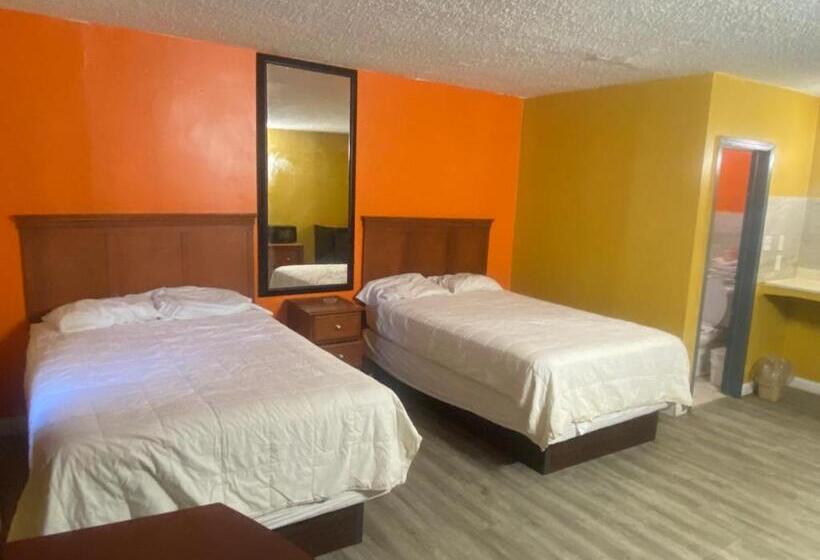 בית מלון כפרי Central Inn