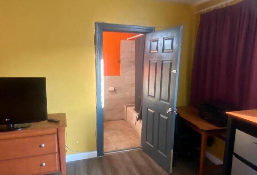 فندق Central Inn