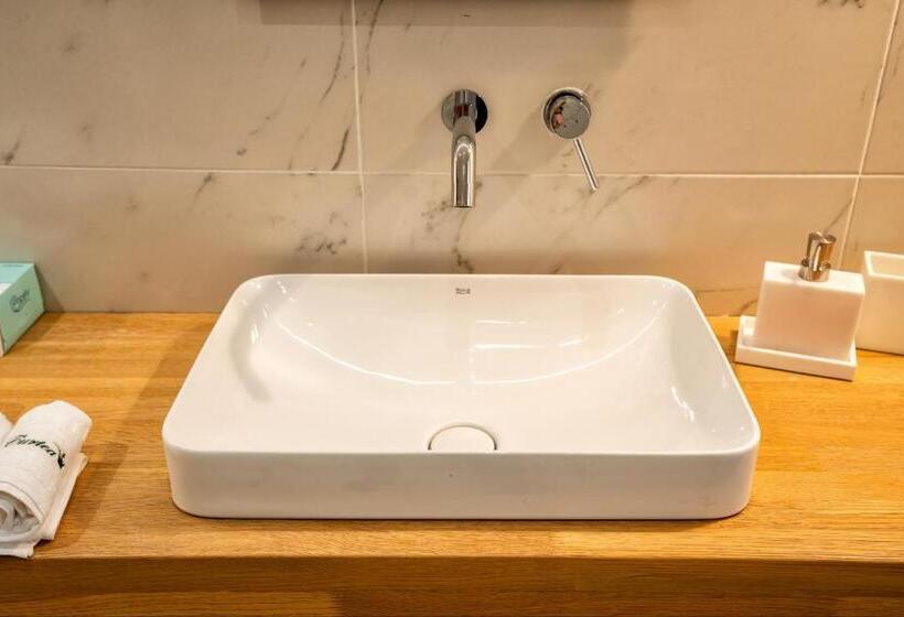 Отель Curtea Veche