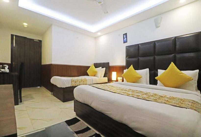 酒店 Gloab Residency Near Delhi Airport