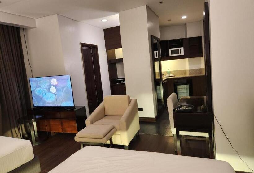 هتل Camp John Hay Lodge 500