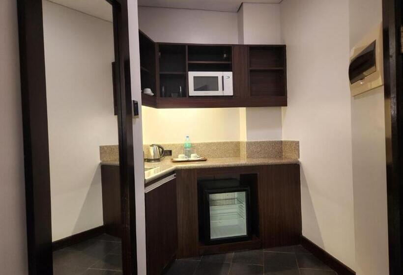 هتل Camp John Hay Lodge 500