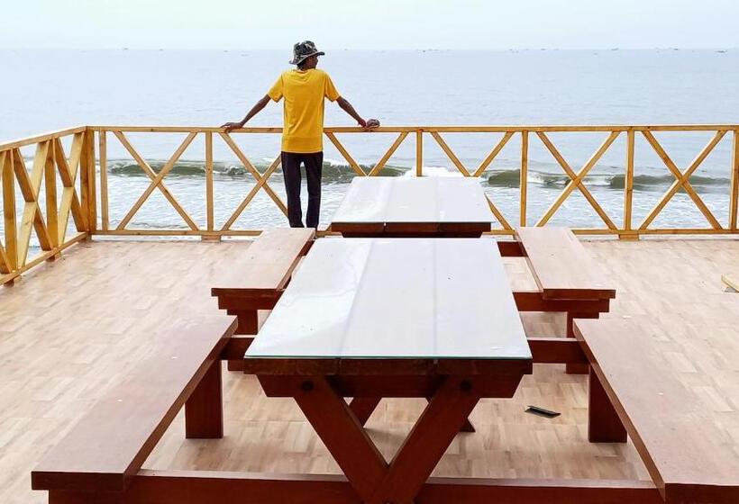 ホテル Hashtag Hive