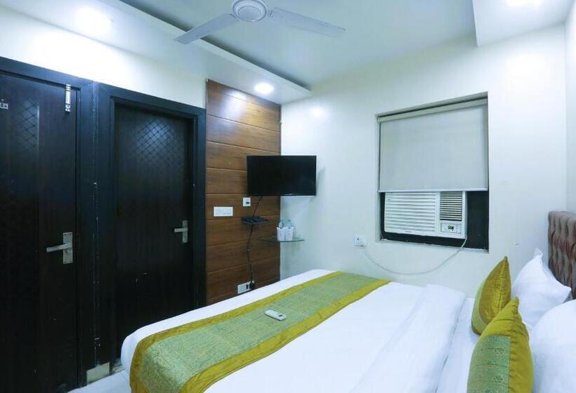 Hotel Haven Hues Inn