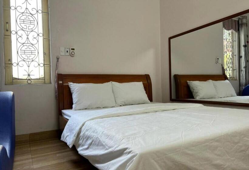 هتل Hoa Quỳnh 2