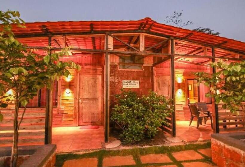 בית מלון כפרי Jv Cottages Mulshi