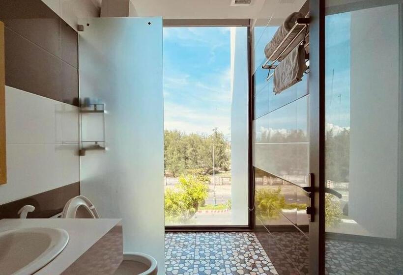 هتل Khách Sạn Spotlight Phú Yên