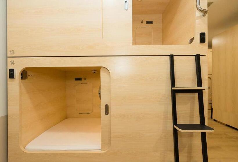 Отель Luma Nest Senawang By Ubook