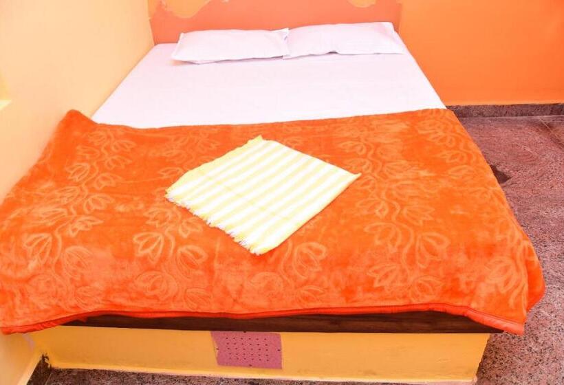 酒店 Malar Restaurant And Rooms