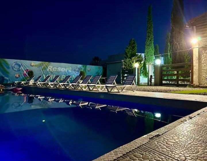 هتل Maria S Guest House