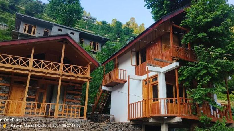 酒店 Neer Tarang Home Stay Jibhi