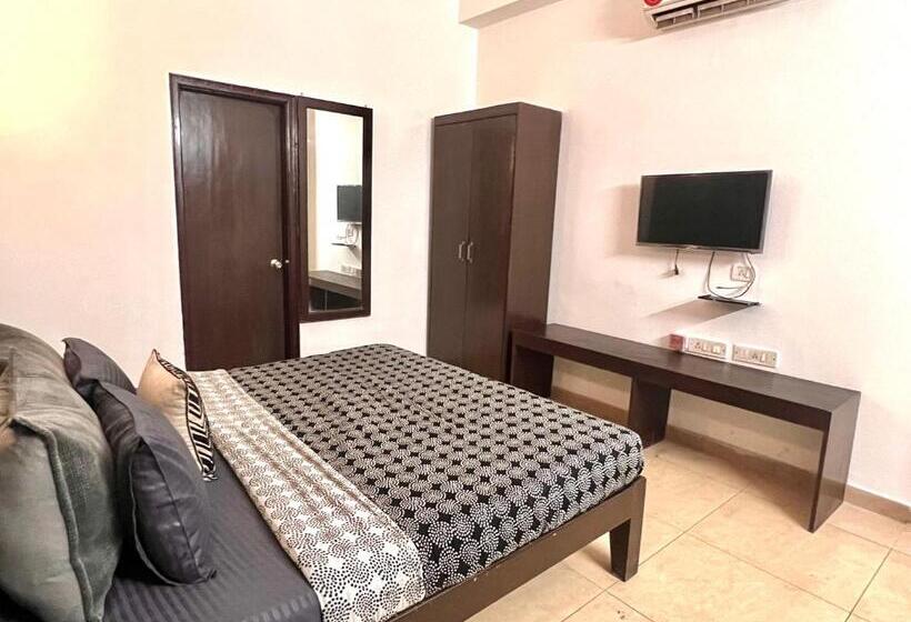 בית מלון כפרי Room With Kitchen On Main Road At 10k