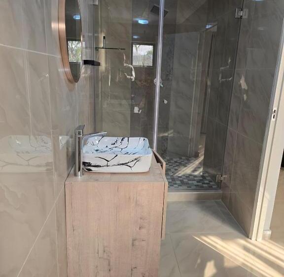 בית מלון כפרי Sekret Zone