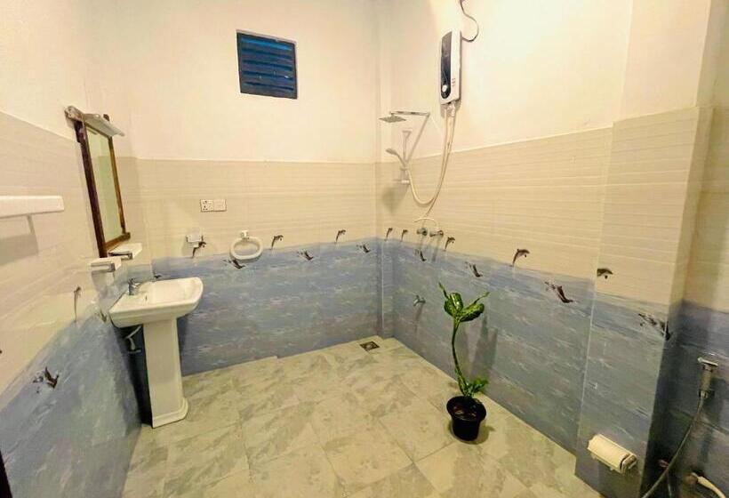 酒店 The Grandiose Safari