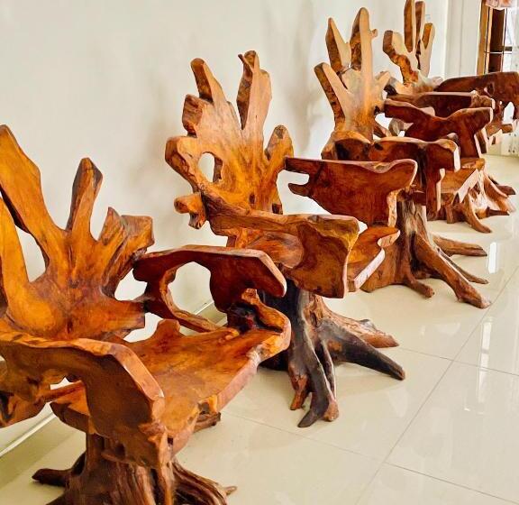 酒店 The Grandiose Safari