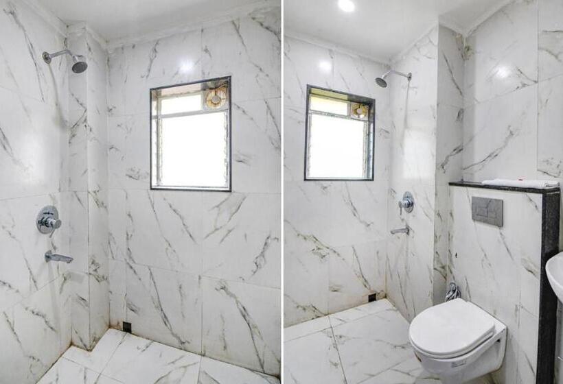 Отель Vrindavan Central Only Families