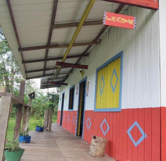 ペンション Bahía Paisa