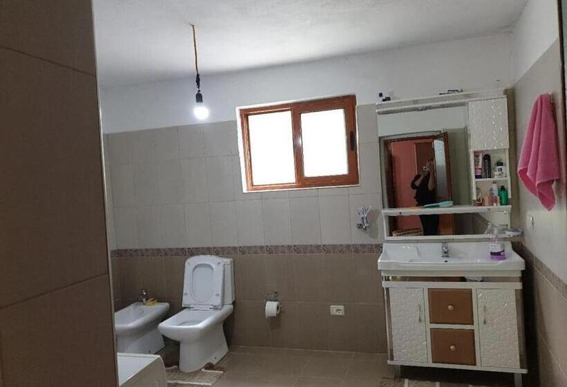 펜션 Bujtina Turkaj