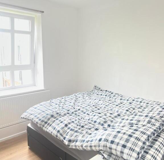 펜션 Collent House