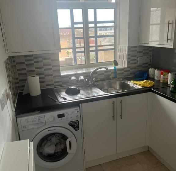 펜션 Collent House