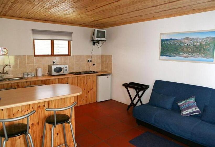 펜션 Desert Rose Guesthouse