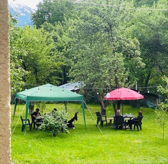 پانسیون Guest House Mariami