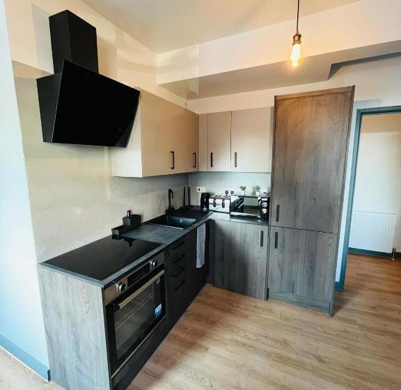 بنسيون Kilburn Guest Rooms 167