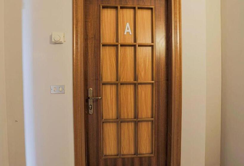 پانسیون Le Barche Guest House